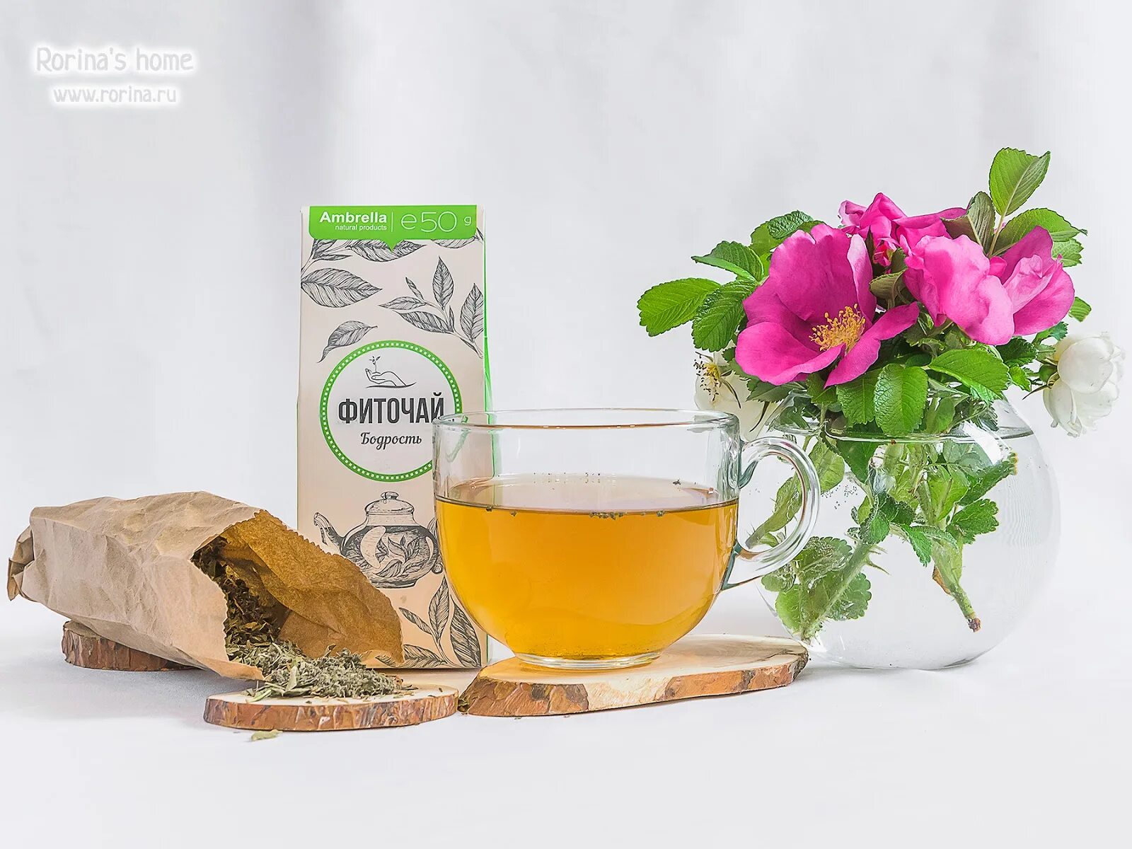 "Чай травяной" "бадан толстолистный". Травяной чай бодрость. Чай на травах. Чайные травы для бодрости.