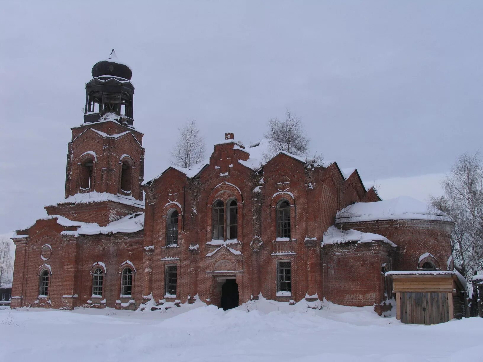 Село нагорское кировская область. Вятское храм успения пресвятой богородицы. Николаево церковь кировская область. Село нагорское кировская область. Село нагорское кировская область.