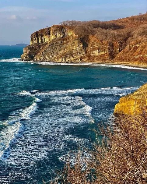 Мыс брюса приморский край. Мыс де ливрона. Бухта 5e. Приморье приморский край. Мыс де ливрона владивосток.