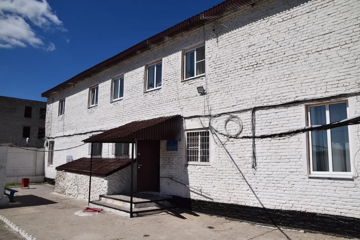 Колония поселение отпуск. Кроония поселения курск. Село усть золиха саратовская область колония поселения. Саратовская область усть золиха женская колония поселения. Колония поселения курчатов посёлок.