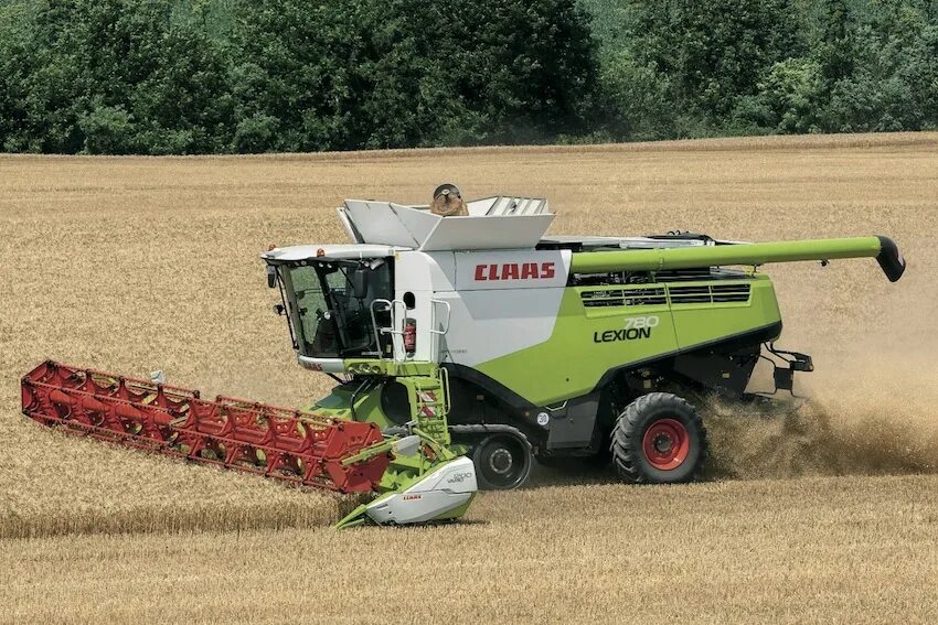 Комбайн CLAAS Lexion 780. Lexion 6700. CLAAS Lexion 8900 сбоку. Комбайн Клаас Лексион 6700.