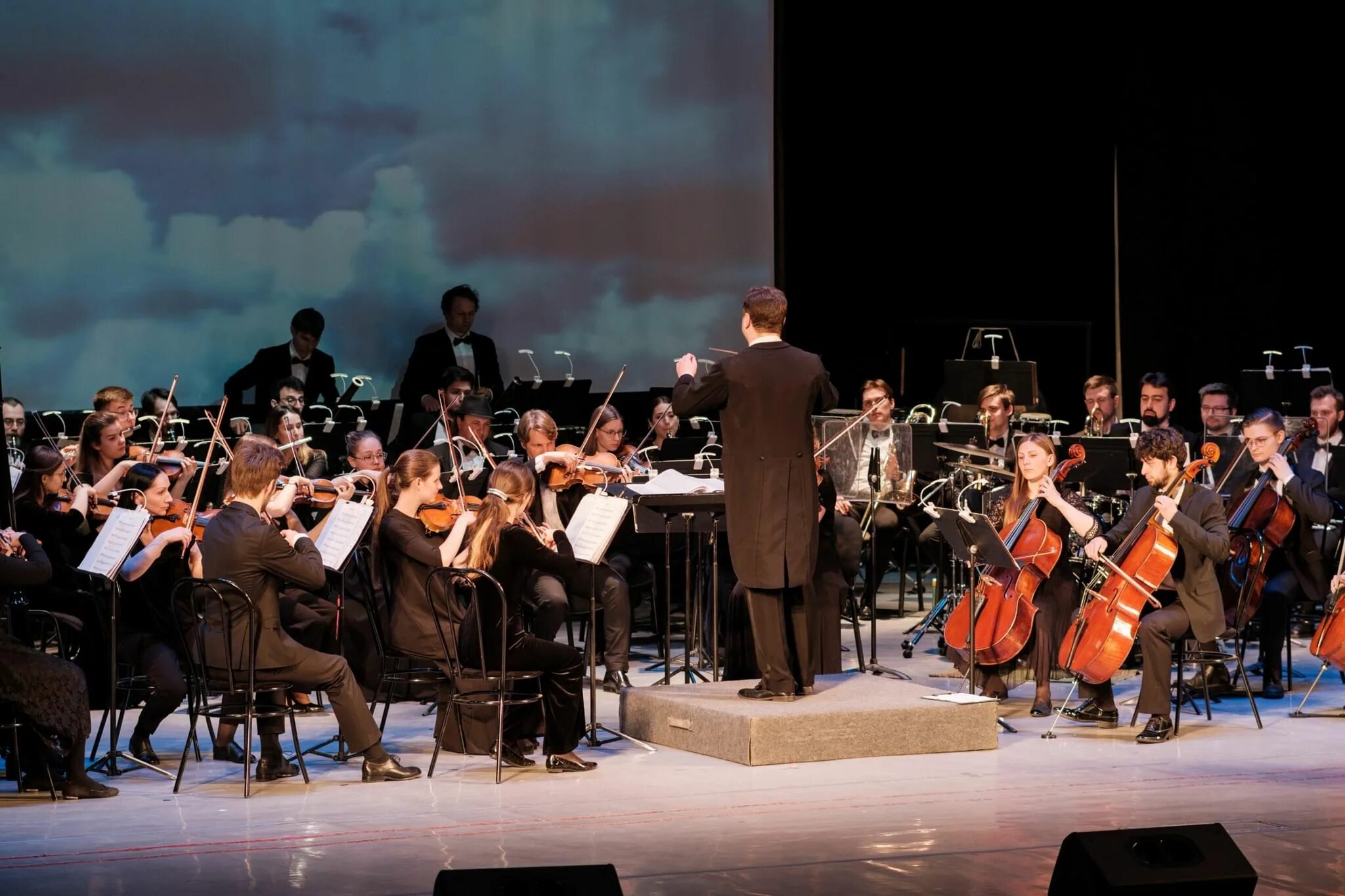 Orchestra петербург. Губернаторский симфонический оркестр санкт-петербурга. детский симфонический оркестр. национальный симфонический оркестр россии.