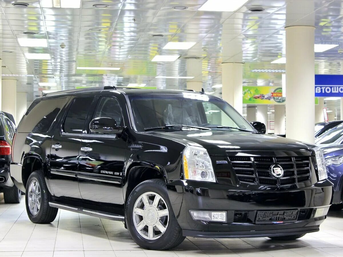 Эскалейд 3 поколения. Кадиллак Эскалейд 3 поколения. Cadillac Escalade 2007 черный. Cadillac Escalade Black 2007. Кадиллак ESV 3 поколения Эскалейд.