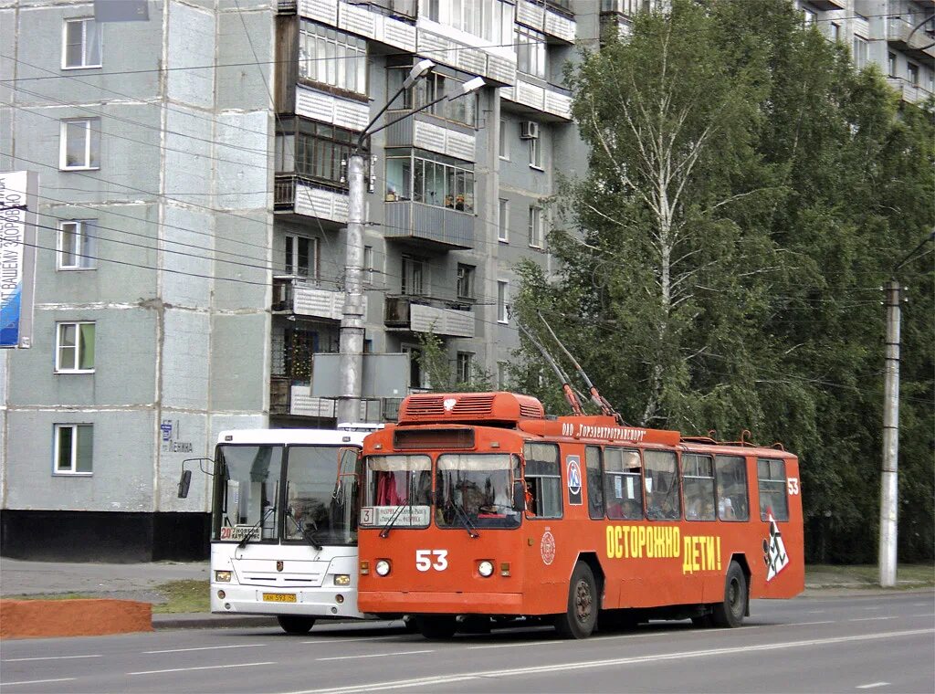 Ленинский троллейбус. Ленинск-Кузнецкий троллейбус 46. Ленинск Кузнецкий маршрут троллейбусов. Автовокзал Ленинск-Кузнецкий. Автобус Ленинск-Кузнецкий.