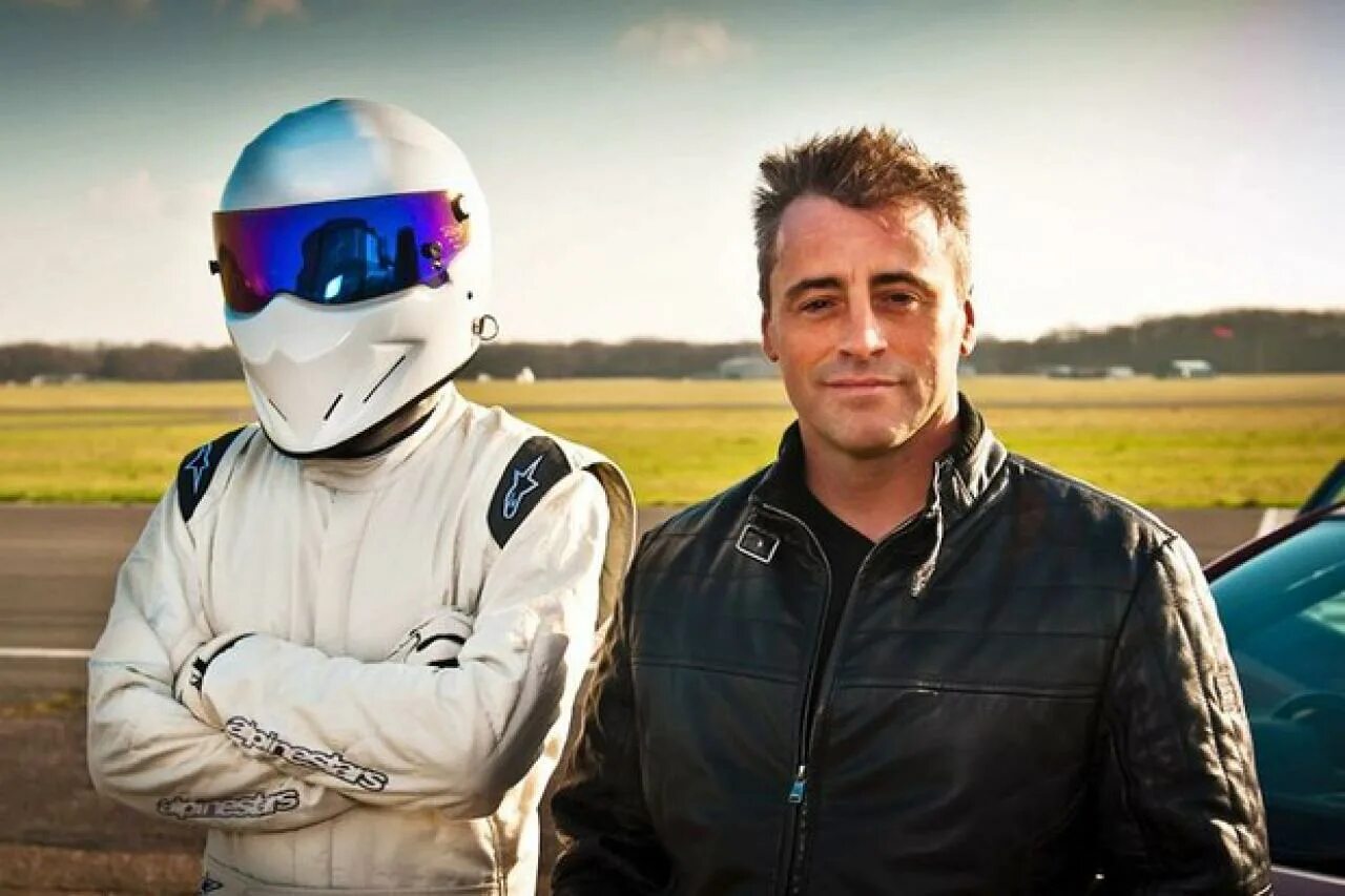 Топ гир 2024. Мэтт Леблан Top Gear. Топ Гир 2022 ведущие. Ведущий Top Gear.