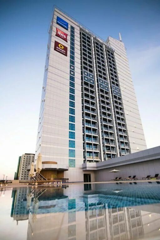 Отель novotel fujairah. Ibis fujairah 3 фуджейра. Novotel fujairah 3 оаэ. Отель novotel fujairah hotel. Novotel fujairah 4*.