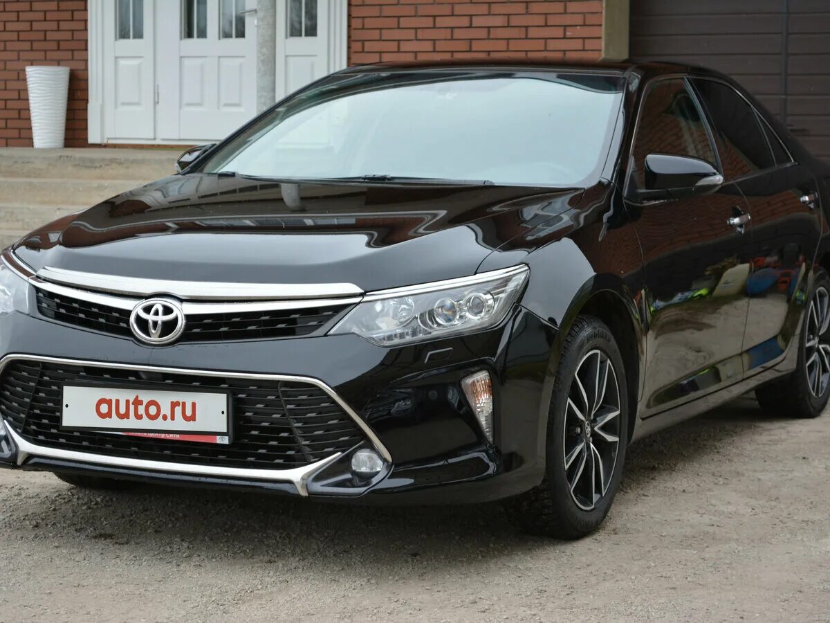Toyota camry 2017. Тойота камри 55 2017 года. Toyota camry 2017 белая. Toyota camry 3. 5 белый.