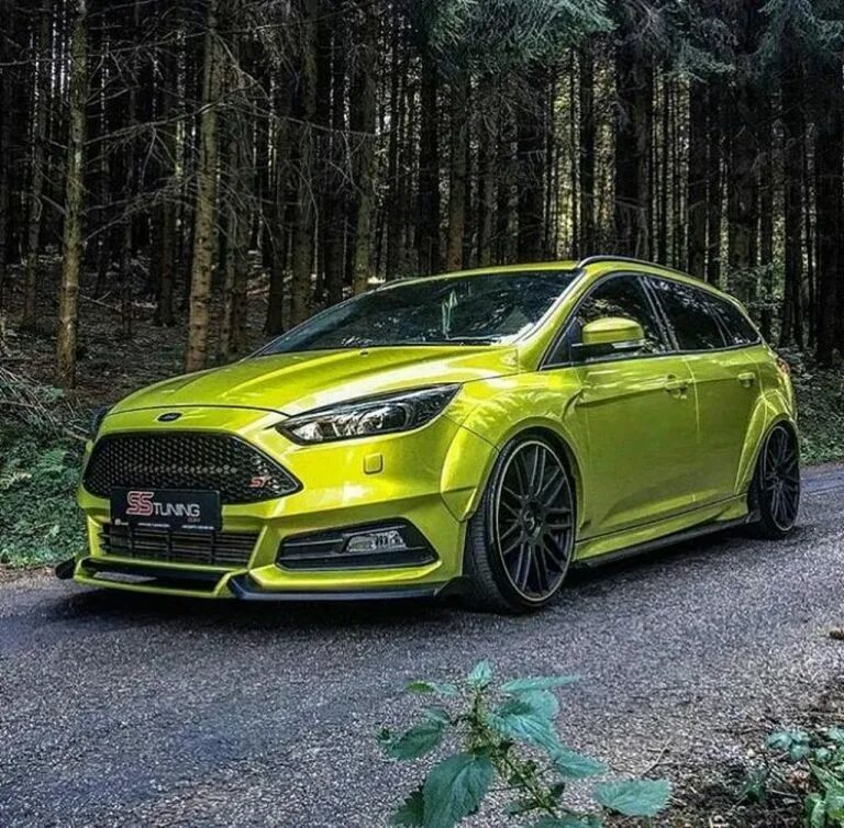 Ст тюнинг. Ford Focus St 2015. Ford Focus 4 Tuning. Ford Focus St Tuning. Ford Focus 2015 Sport Tuning.