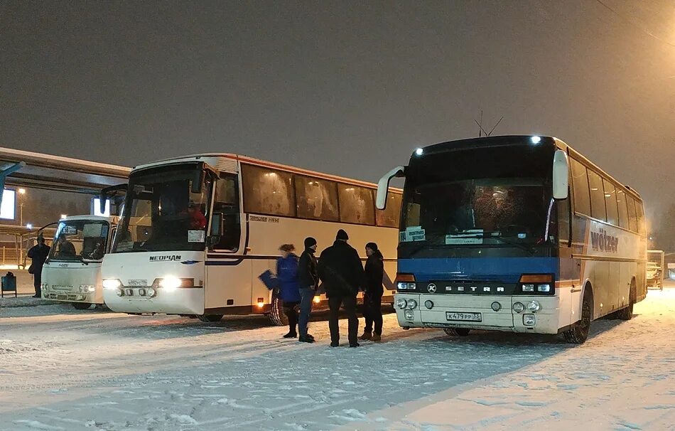 Автобус 509 Карпинск Екатеринбург. Екатеринбург Краснотурьинск автобус 509 а. Ночные автобусов междугородних. Автобус Серов.