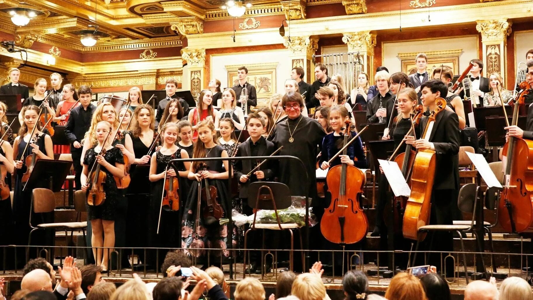Башмет юношеский симфонический. Симфонический оркестр юрия башмета. всероссийский юношеский симфонический оркестр башмета. юношеский оркестр юрия башмета.