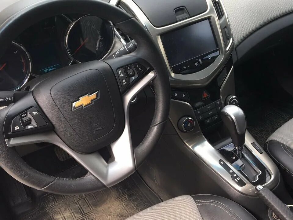 Купить шевроле круз на автомате. Chevrolet Cruze 2013 1.8. Шевроле Круз 1.5 автомат. Chevrolet Cruze 2013 1.8 автомат. Шевроле Круз 1.6 автомат.