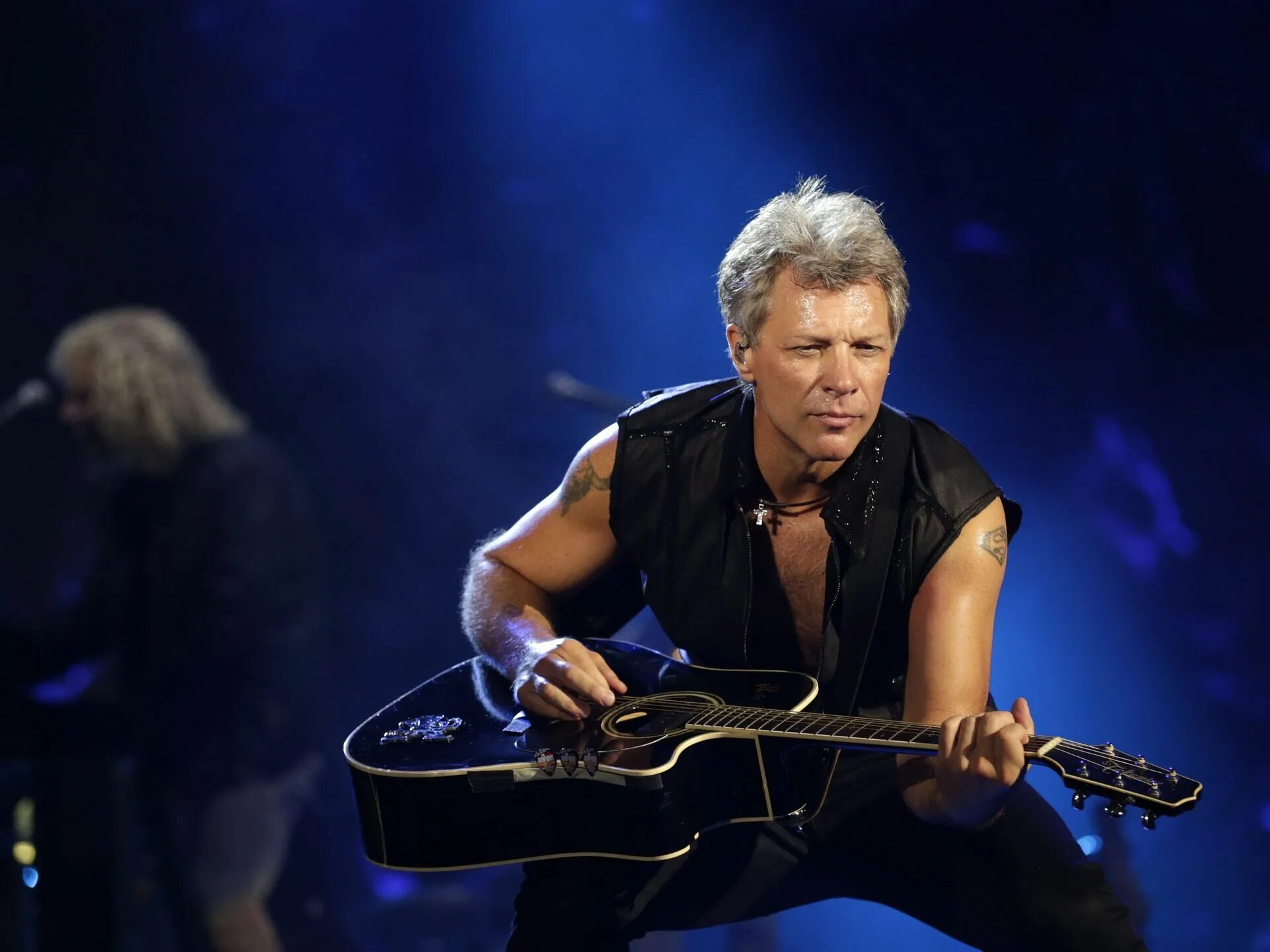 Джон бон джови сейчас 2020. Бон джови группа сейчас. Bon jovi. Джон бон джови. Бон джови.