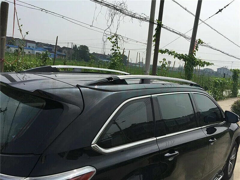 Toyota highlander 2022 roof rack. Рейлинги на тойота хайлендер 2014. Рейлинг тойота хайлендер. Рейлинги на тойота хайлендер. Заглушки рейлингов тойота хайлендер 2014 год.