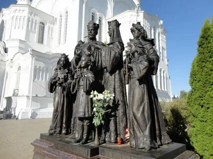 Памятник монастырь