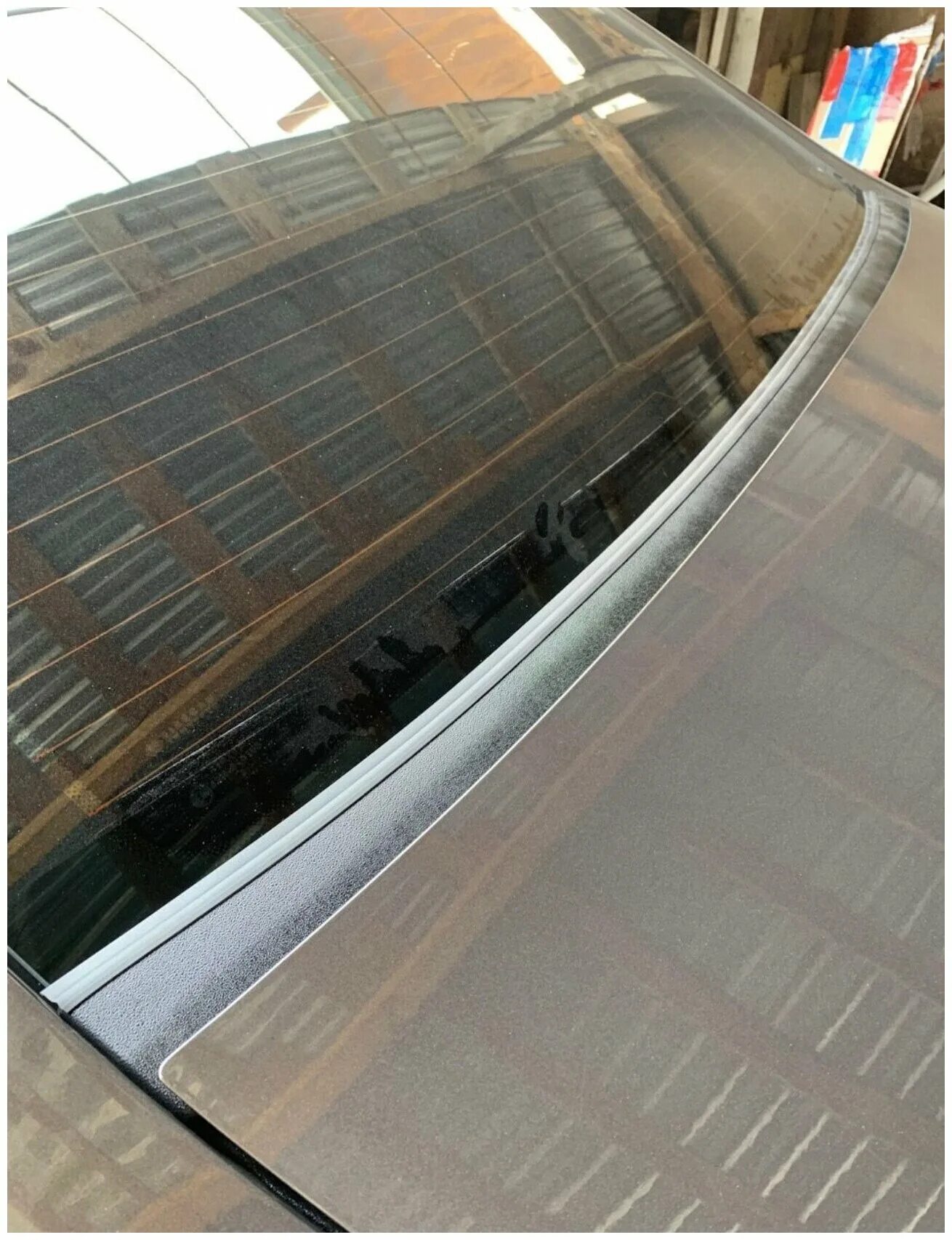 жабо рено логан 2. накладка заднего стекла /2190/ (жабо). жабо задние. жабо на весту седан защита дворников. накладка заднего стекла /2190/ (жабо).