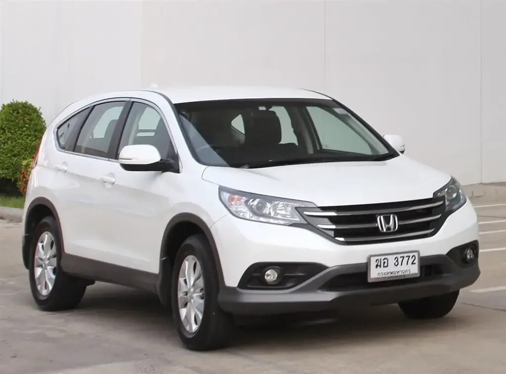 Купить хонда срв в белоруссии. Honda CRV 2014. Хонда СРВ 4 поколения 2.4. Honda CRV 4 2013. Хонда СРВ 4 поколения белая.