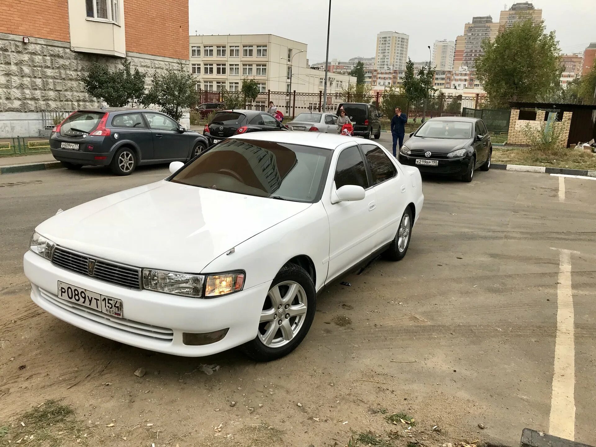 Купить кресту 90 кузов. Тойота Креста 90. Toyota Cresta 90 кузов. Toyota Cresta 90 Сток. Toyota Cresta 90 белая.