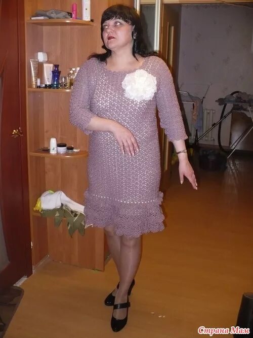 Толстая баба в сарафане. Русские дамы в возрасте. Взрослые женщины в пла. Тетя платья. Платья для пожилых полных женщин.