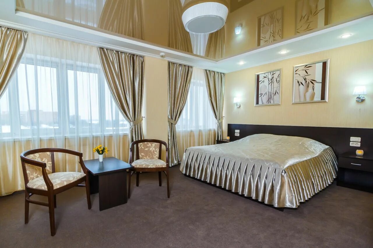 Гостиница вятка в кирове. Отель классик киров. Гостиница вятка в кирове номера. Отель классик киров резиденция. Отель hotel kirov.