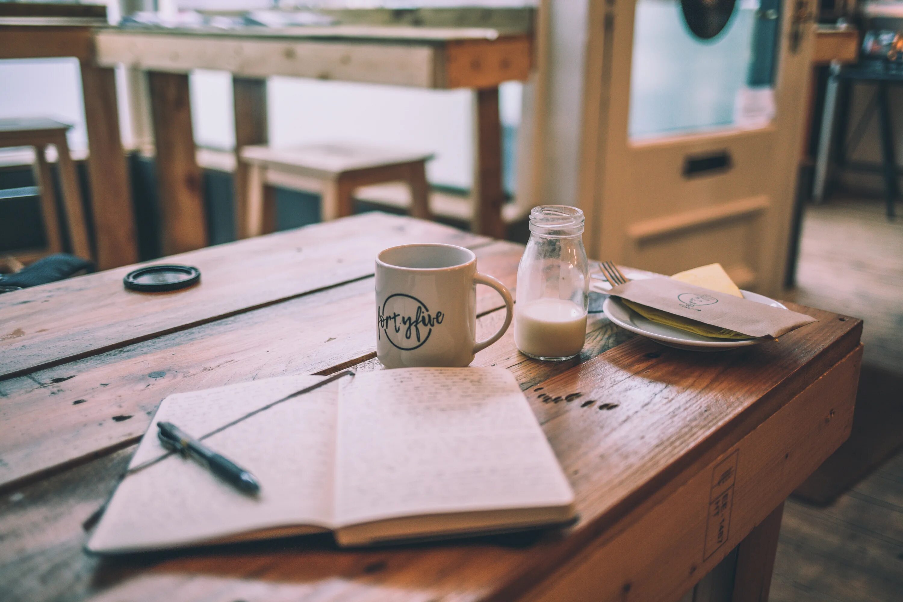 Writing ground