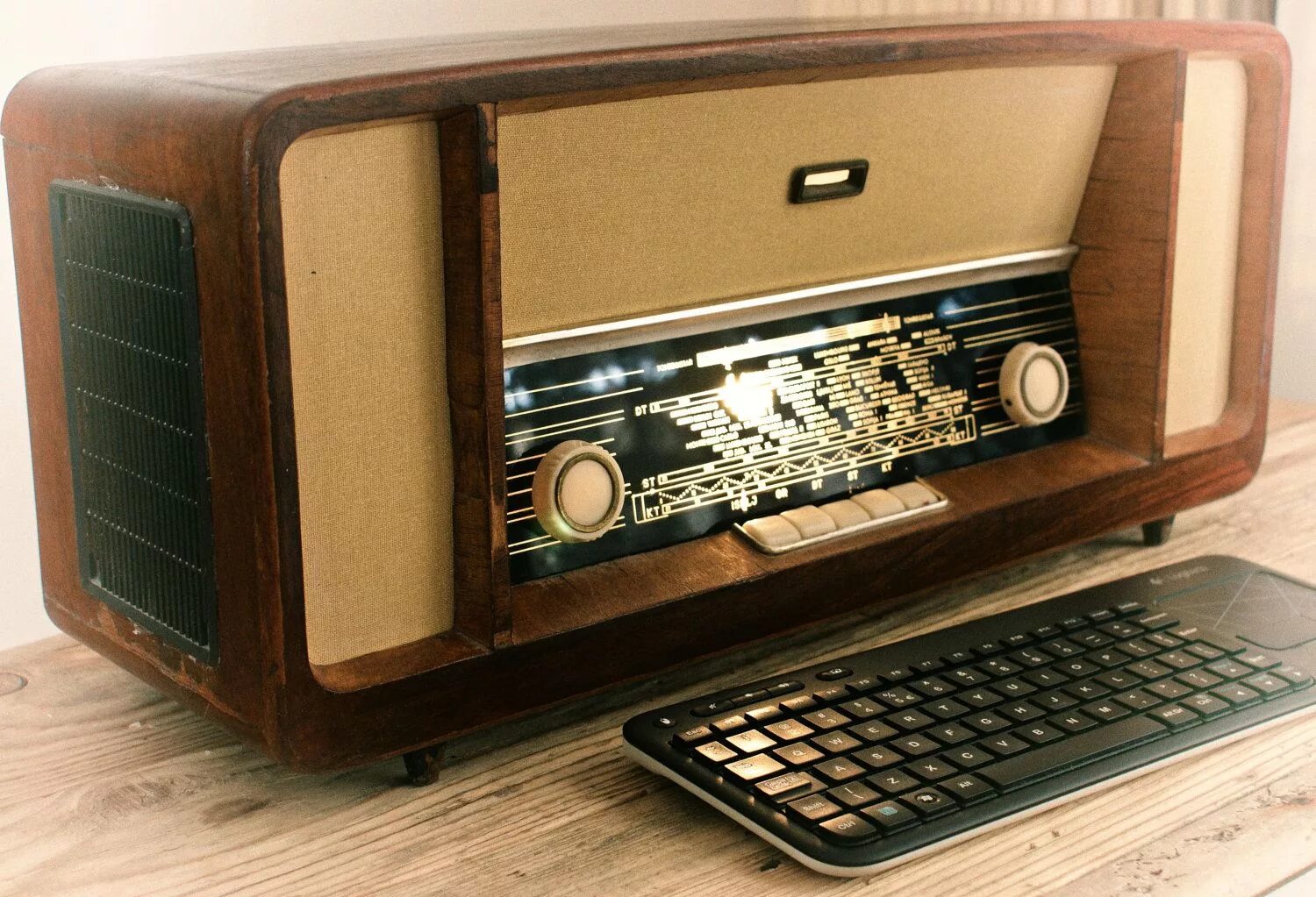 Computer radio