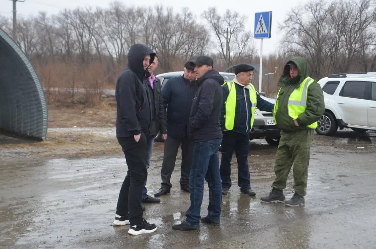 Погода в вольске на неделю саратовской области. Нижняя Чернавка Саратовская область. Нижняя Чернавка Вольский район. Вольск дороги. ДТП В Вольске 8 октября 2022 нижняя Чернавка.