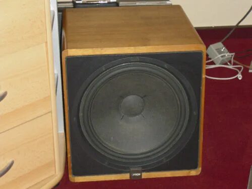 Акустическая система phonic jubi 12a. Сабвуфер velodyne dd-10+. Сабвуфер логотип. Красивый сабвуфер. Svs pb-12 ultra 2.