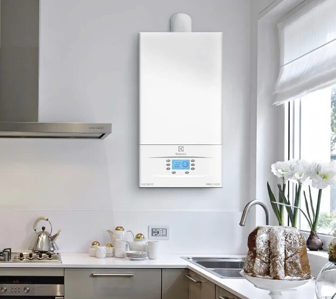 Двухконтурные навесные котлы купить. Котел газовый Electrolux Basic 24. Котёл газовый Электролюкс GCB 24. Газовый котёл электиол. Газовый котел Электролюкс Basic Space.