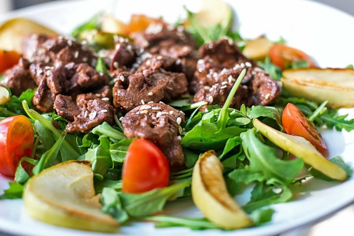 Что сделать пп из печени куриной. Печень с луком пп. Печень куриная пп. Рецепт печенки куриной. Блюда из говяжьей печени.