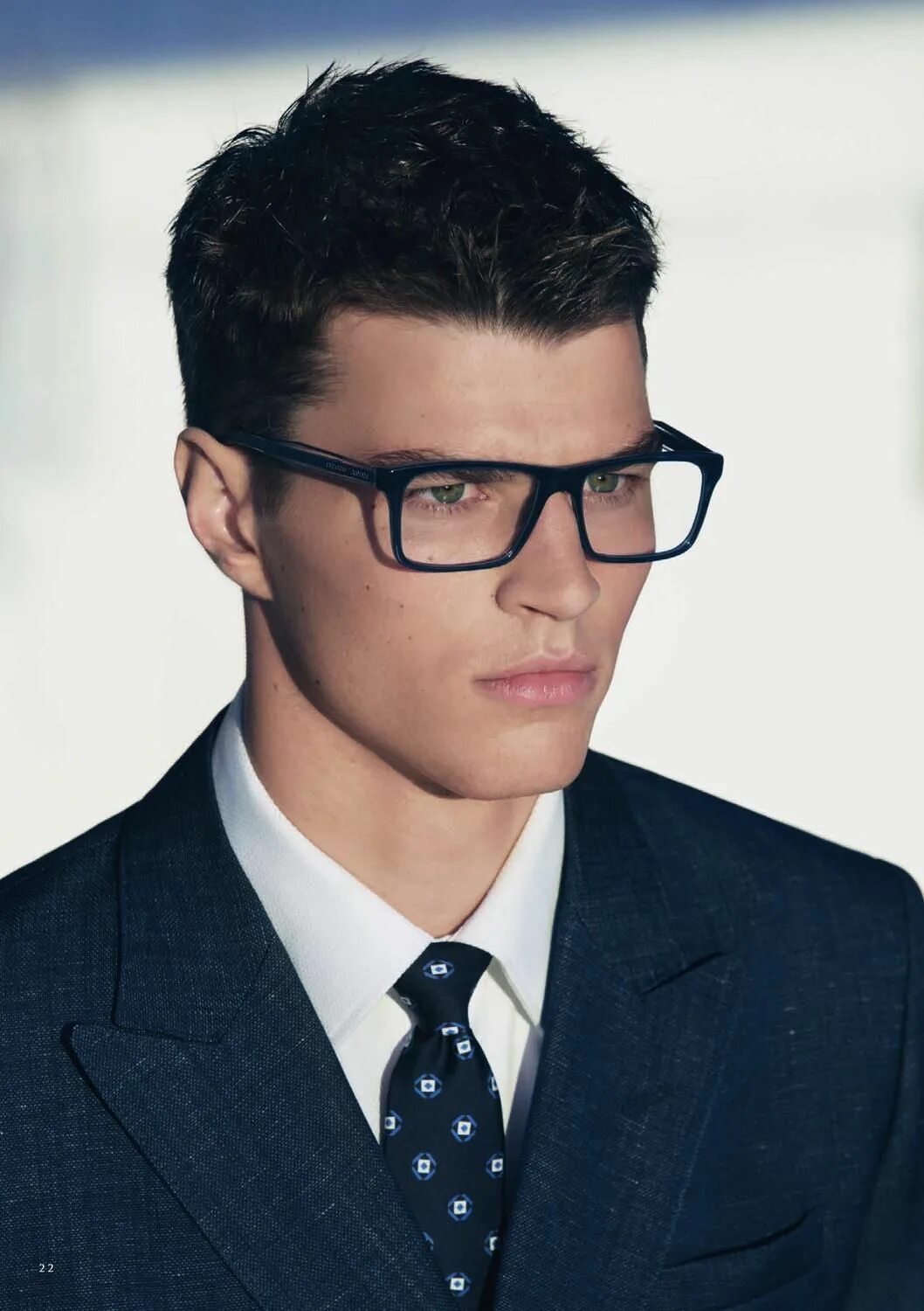 Стиль очков мужские. Emporio Armani Eyewear. Emporio Armani Eyeglasses. Emporio Armani Eyewear campaign. Парень в очках.