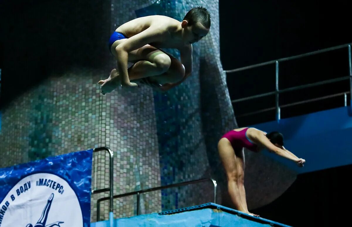 Прыжки в воду чемпионат россии. Первенство России по прыжкам в воду 2023 Смоленск. Андреа Абсолонова прыжки в воду.