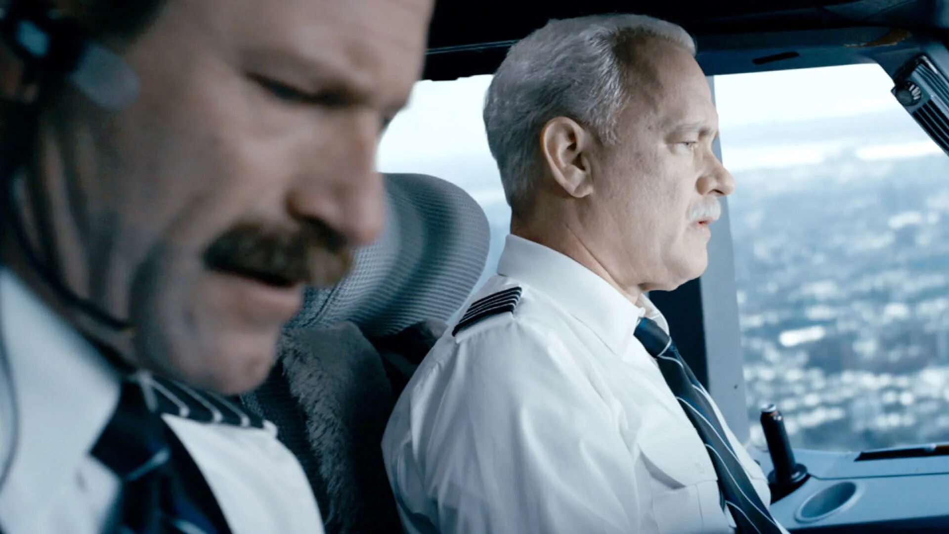 Чудо на Гудзоне / Sully (2016). Том Хэнкс чудо на Гудзоне.