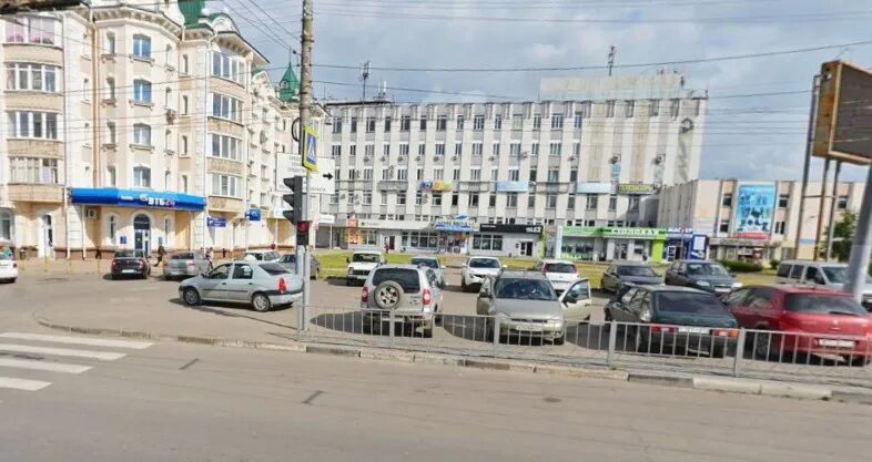 Дом моды орел. Комсомольская 231 это дом моды в орле. дом моды орел автовокзал. дом быта автовокзал орел. остановка автовокзал орел.