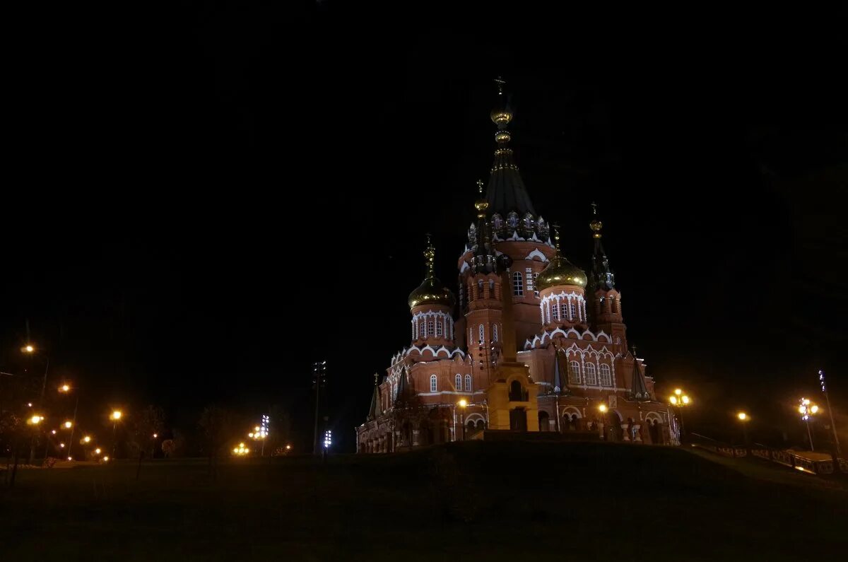 челны муп горсвет. ночной город копейск. ночной город ижевск. ижевск ночью. ночной ижевск осень.