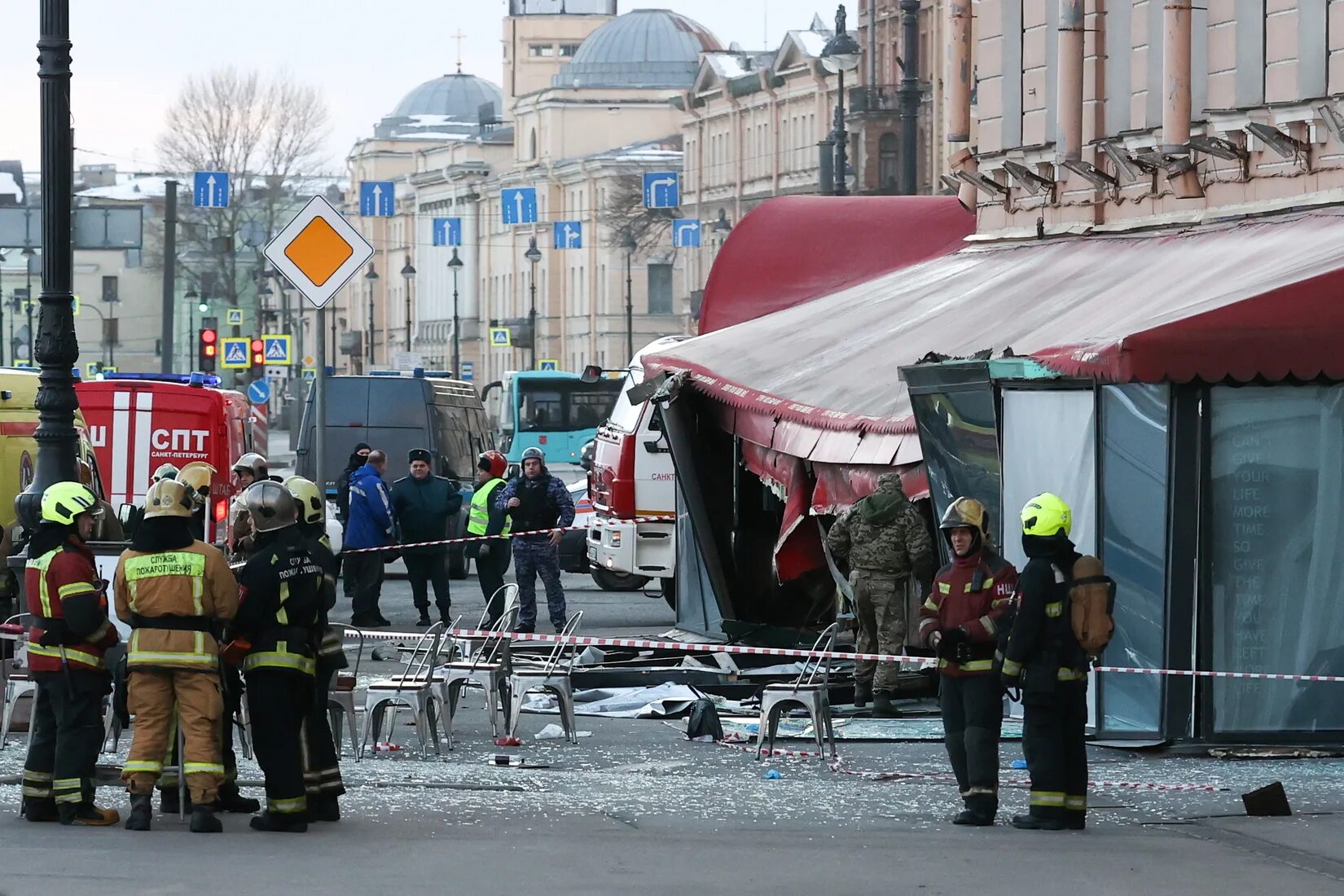 Теракт в санкт перетрубрг. Взрыв в кафе в Санкт-Петербурге. Взрыв в кафе в Санкт-Петербурге сегодня.