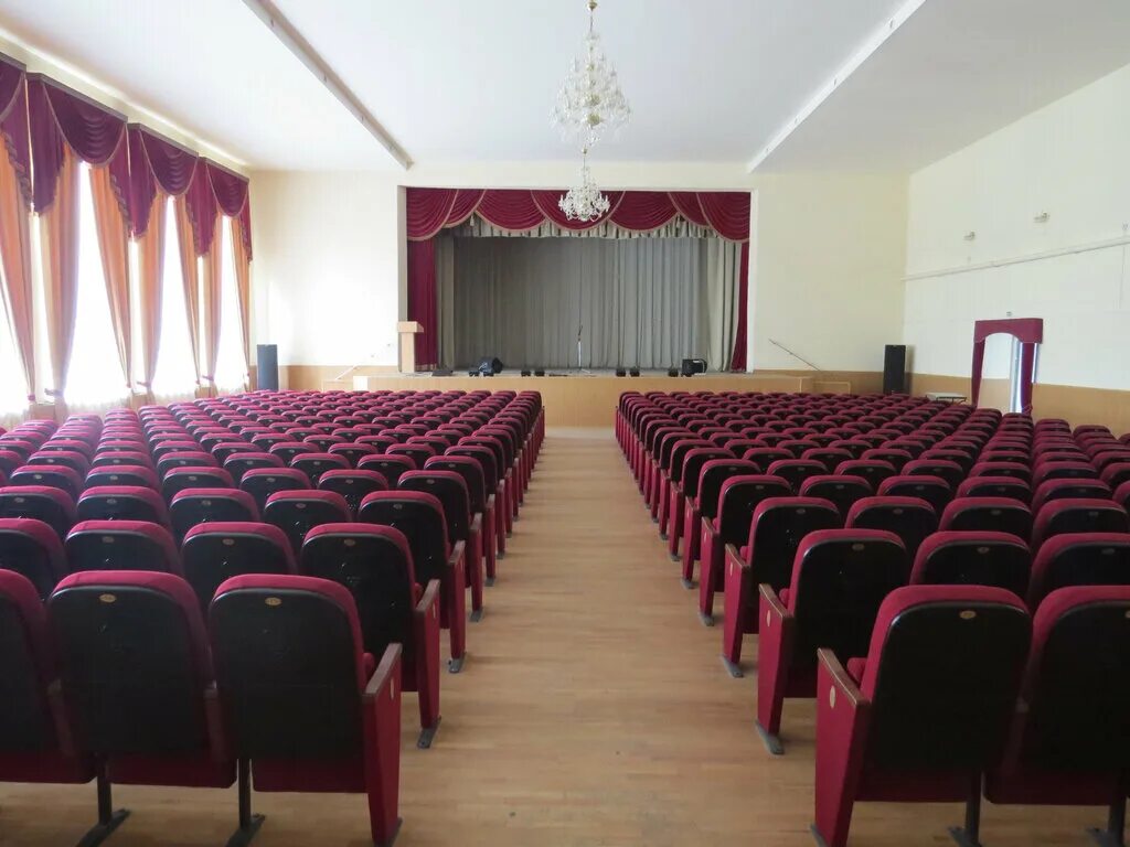 город константиновск. константиновск дом культуры. посёлок константиновский тутаевский район. константиновск дом культуры. константиновск районный дом культуры фото.