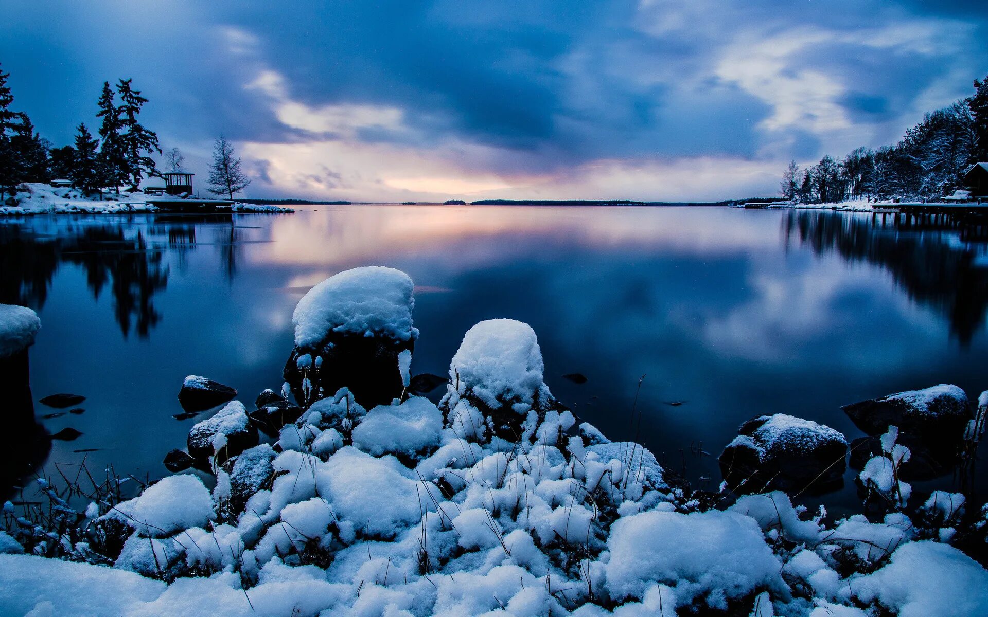 Is winter beautiful. Зимнее озеро. Озеро зимой. Заснеженное озеро. Красивая зима.