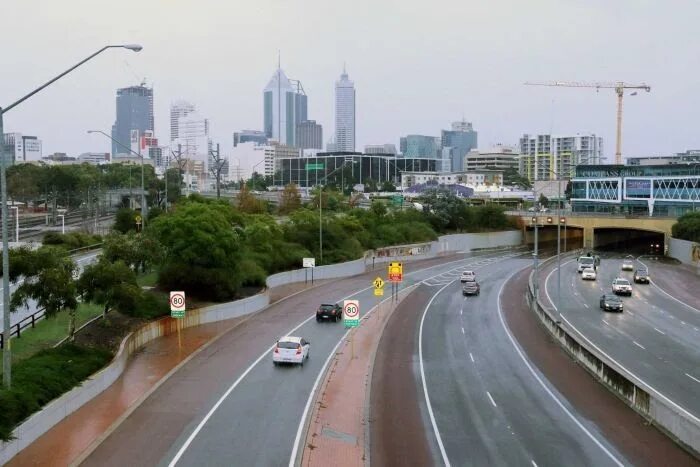 Perth австралия. Площадь перта австралия. Город перт. Погода в перте австралия. Перт австралия достопримечательности.
