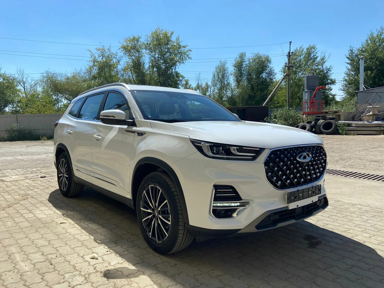 Черри тиго 8 про. Черри тигго 8 про. Chery tiggo 8 pro max. Белый черри тиго 8 тонированный. Чери тигго 8 про.