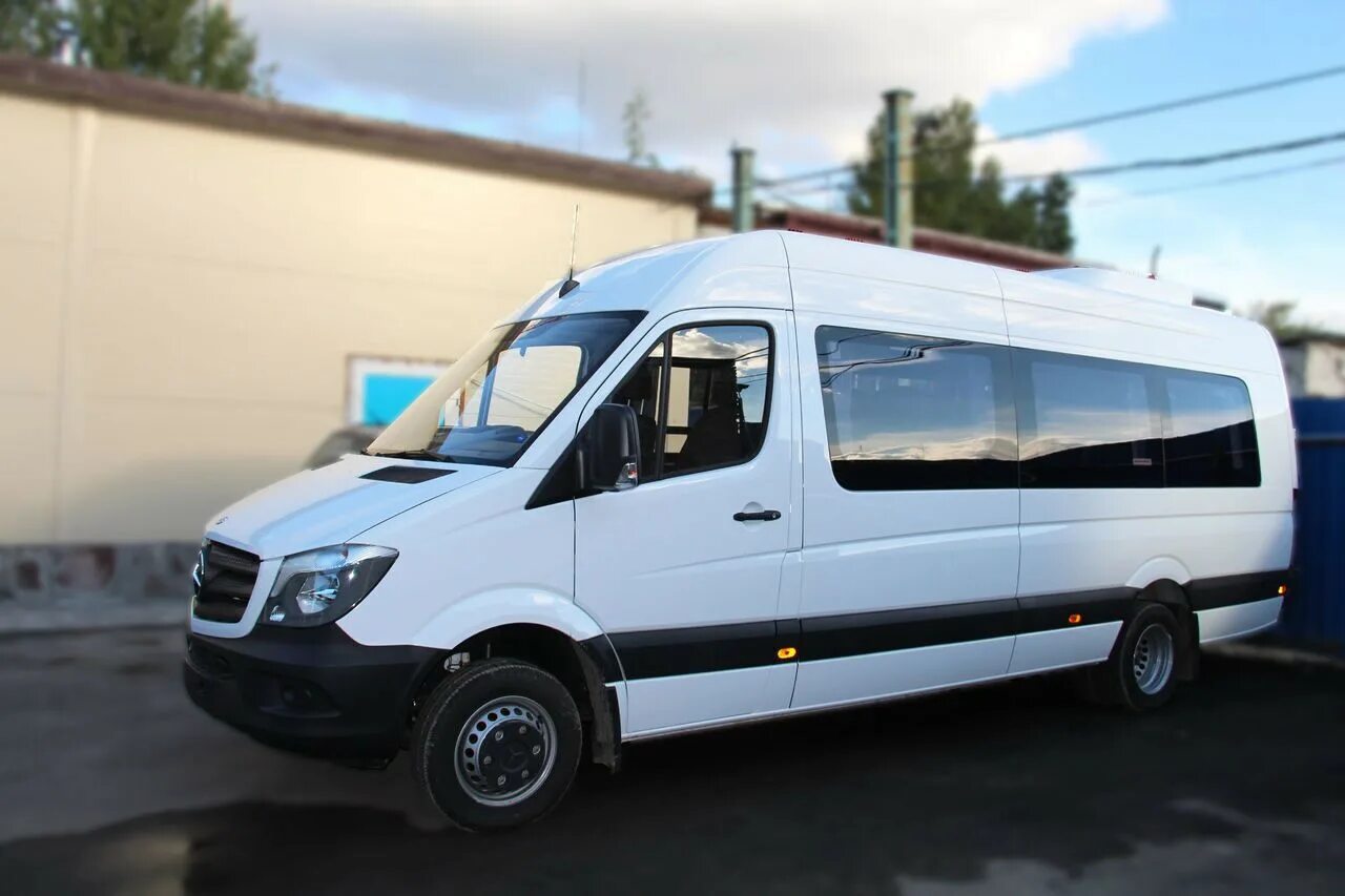 Мерседес Спринтер 19 мест. Микроавтобусе Mercedes Sprinter для 19 мест. Микроавтобус Мерседес 19 мест. Частный микроавтобус.