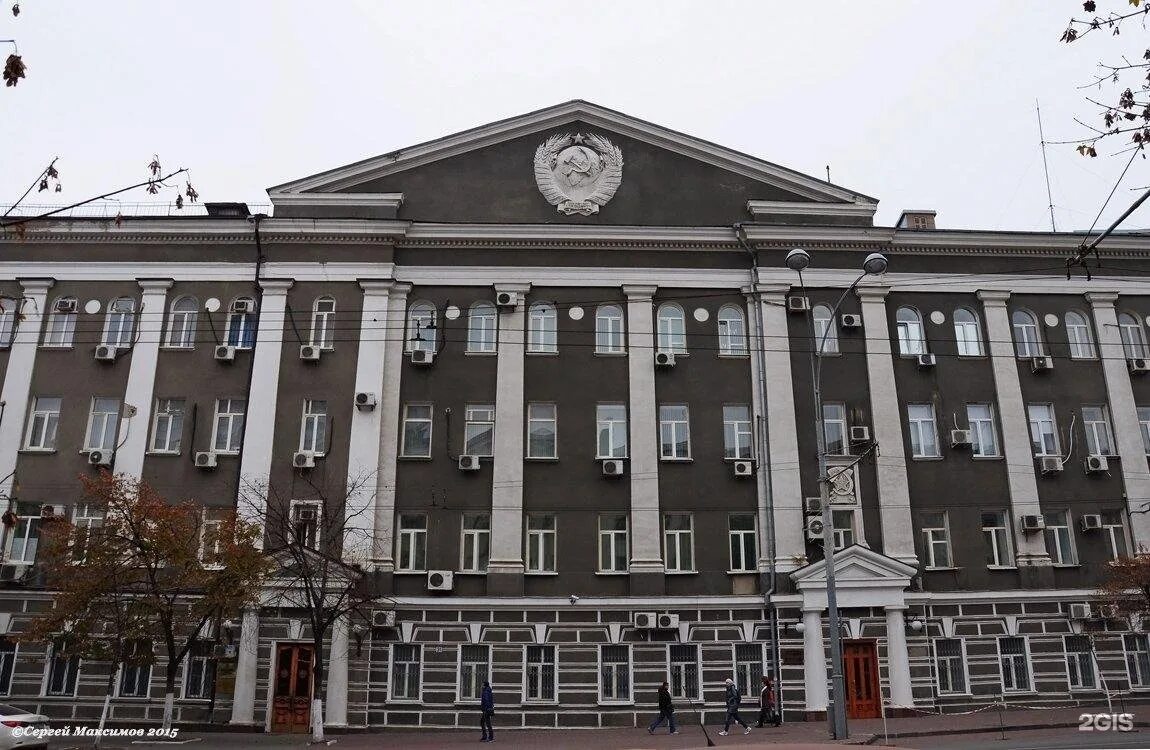 Уфсб ростовская. Управление ФСБ Ростов. Большая Садовая 31 Ростов на Дону ФСБ. Здание ФСБ Ростов. УФСБ по Ростовской области здание.