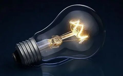 В магазин поступают электрические лампочки