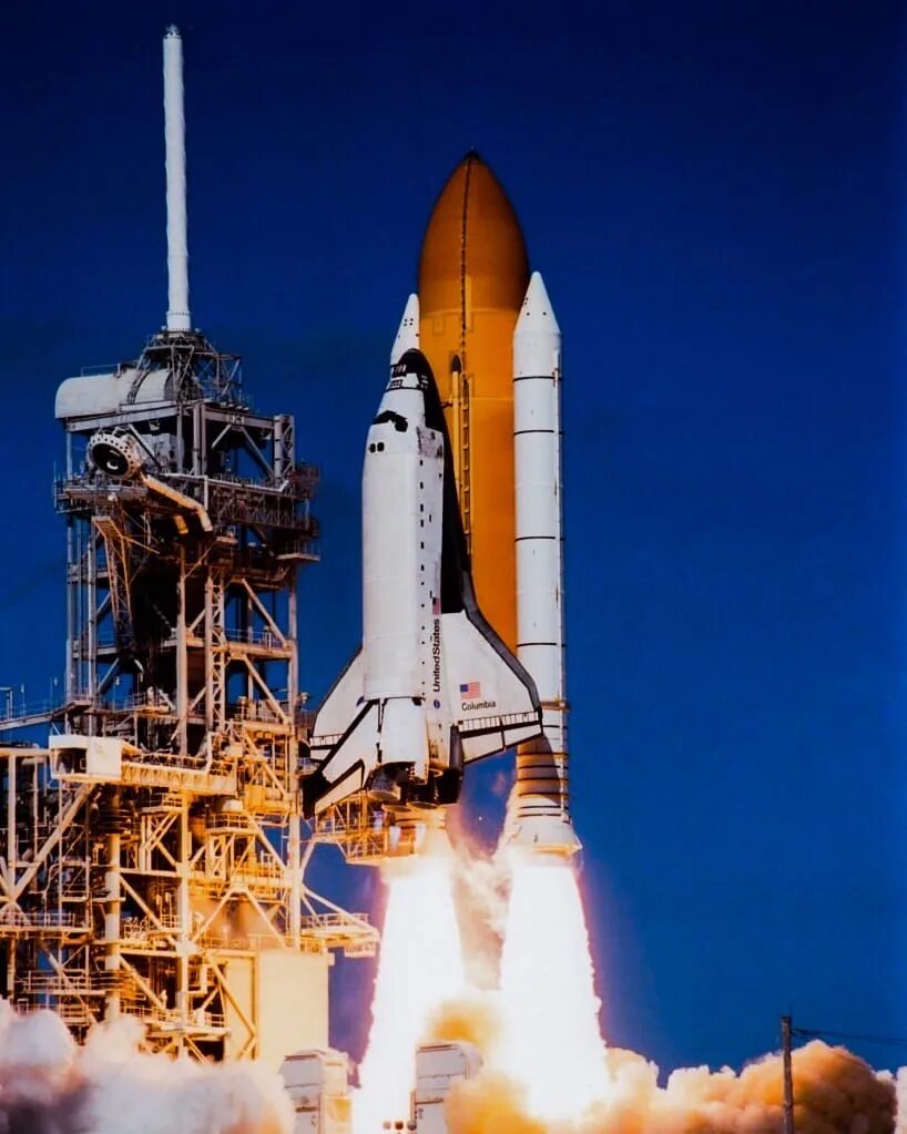 Как называется американский космический корабль. Спейс шаттл Колумбия. Космический челнок Спейс шаттл. Спейс шаттл 1981. Спейс шаттл Колумбия 1981.