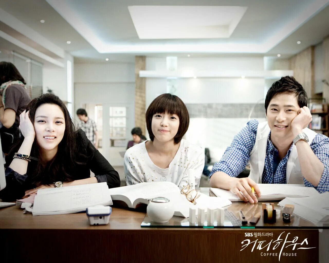 как насчет кофе дорама. кофейная дорама. Qaxvaxona. кофейня дорама 2022. кофейня корейский сериал.