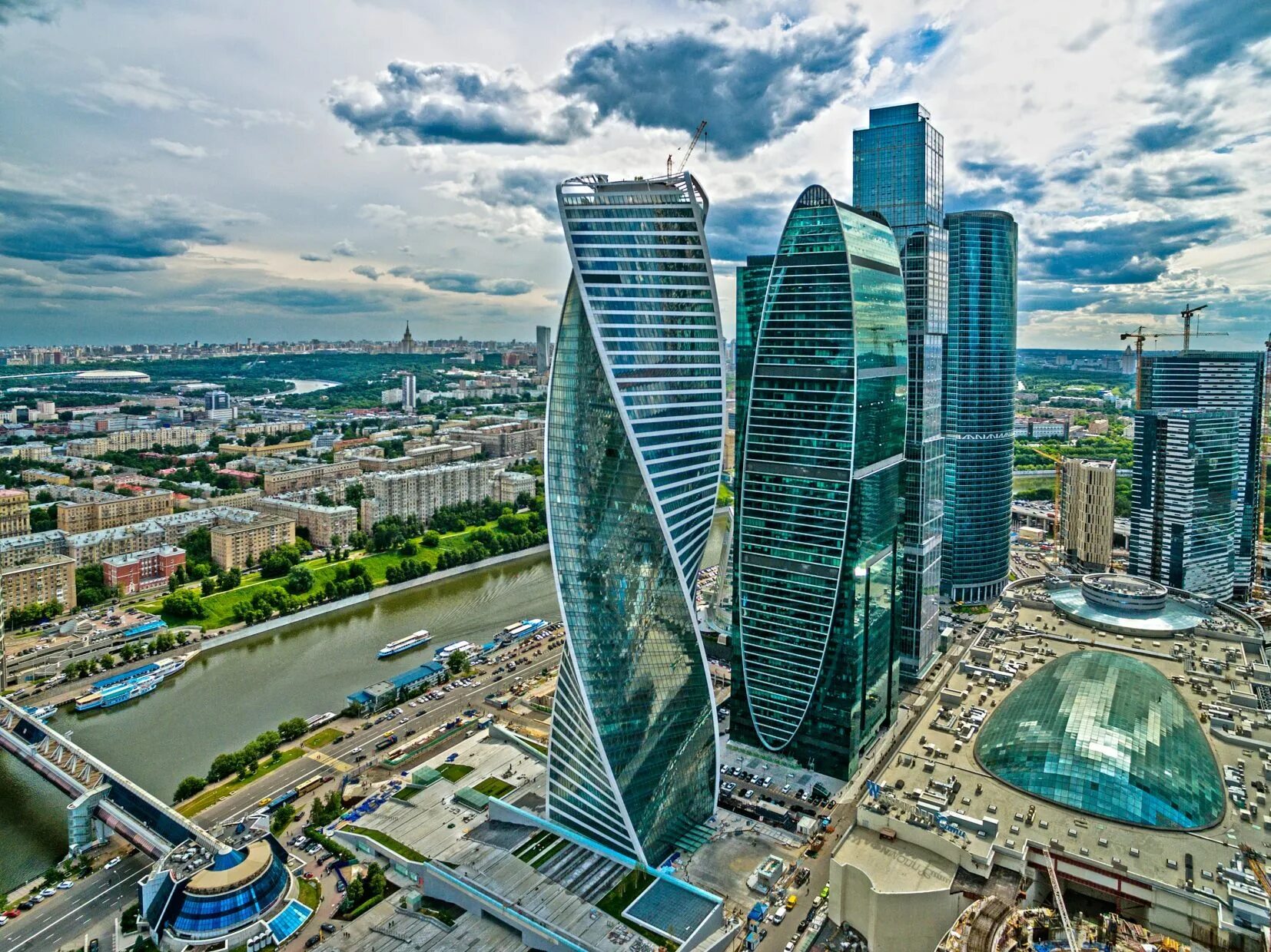 Башня Эволюция Москва Сити. Башня эвалюция Моква Сити. Башня Эволюция ММДЦ. Башня Транснефть в Москва Сити. Нужные здания в городе