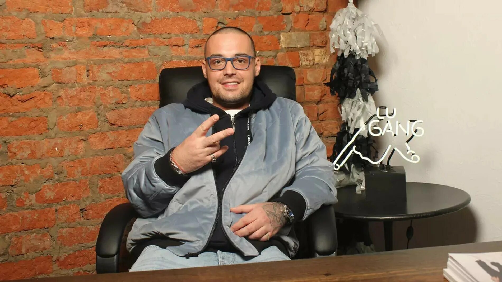 Гуф дата. Рэпер гуф фото. гуф про пуделя. гуф фото 2025.