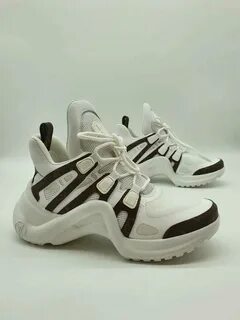 Женские кроссовки луи