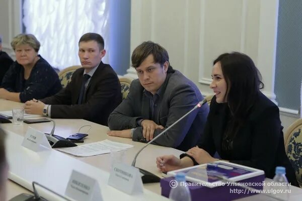 Улгов правительство ульяновской. Герб и флаг ульяновской области новый. Улгов. Замминистра транспорта рф. Организации волонтеров ульяновск.