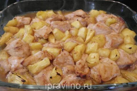 Картошка с мясом и ананасами