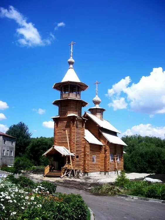 Церковь Ольги равноапостольной старый Оскол. Сосенки храм старый Оскол. Храм Святой Анастасии в Старом Осколе. Храм княгини Ольги и княжны Анастасии (старый Оскол). Старый оскол православный